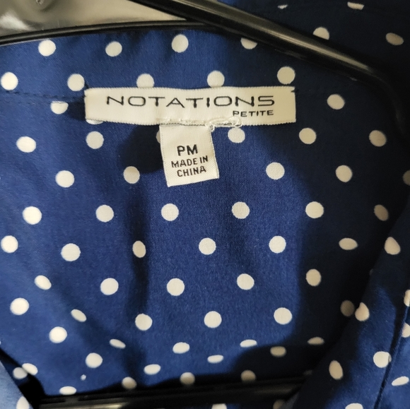 Button up top - Picture 4 of 5